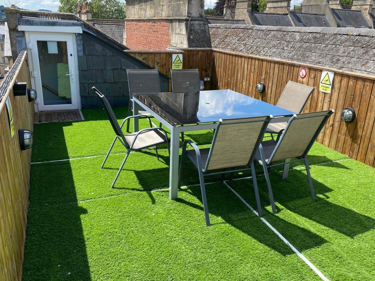 Bath Roof Terrace Apartment, City Centre, Sleeps Up To 8 Eksteriør billede