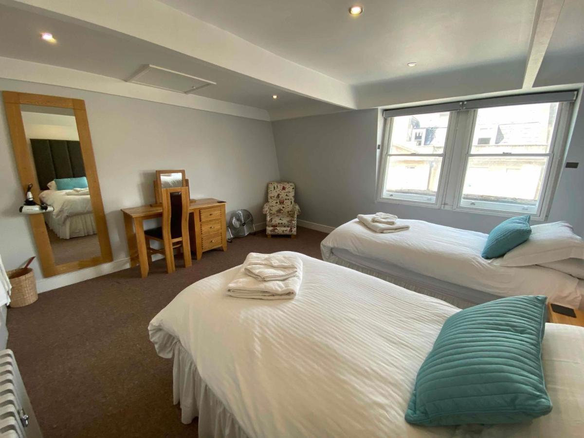 Bath Roof Terrace Apartment, City Centre, Sleeps Up To 8 Eksteriør billede