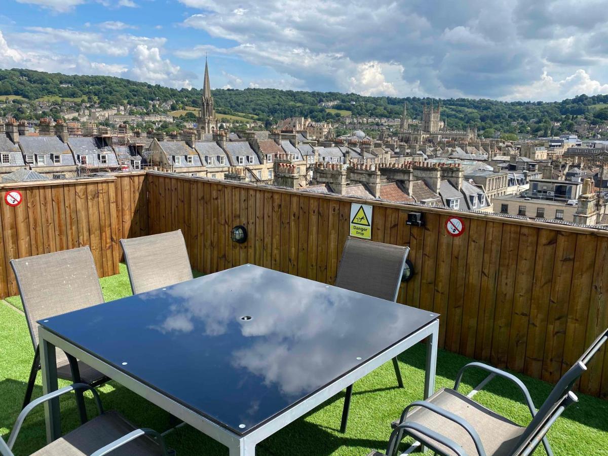 Bath Roof Terrace Apartment, City Centre, Sleeps Up To 8 Eksteriør billede
